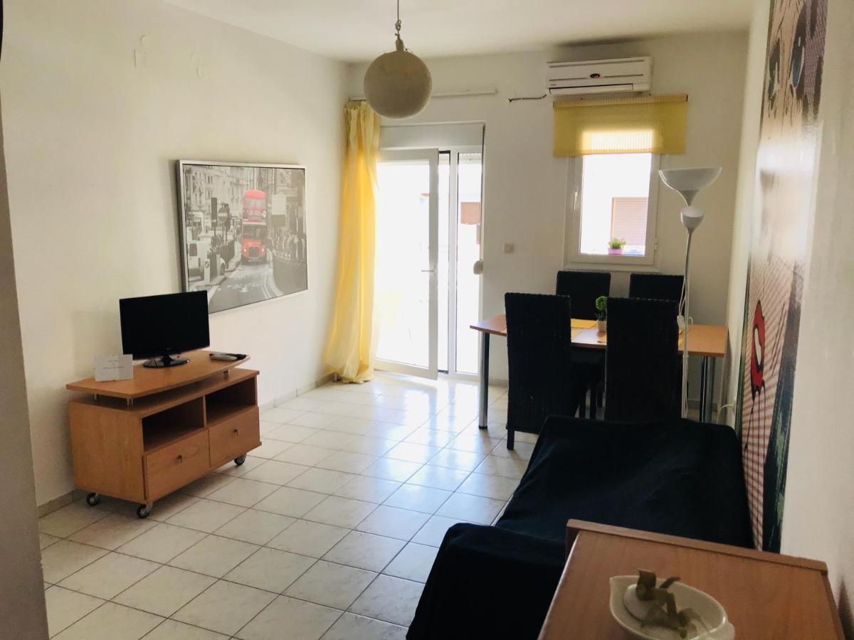 Korona Beach Apartments I Rethimno Eksteriør billede